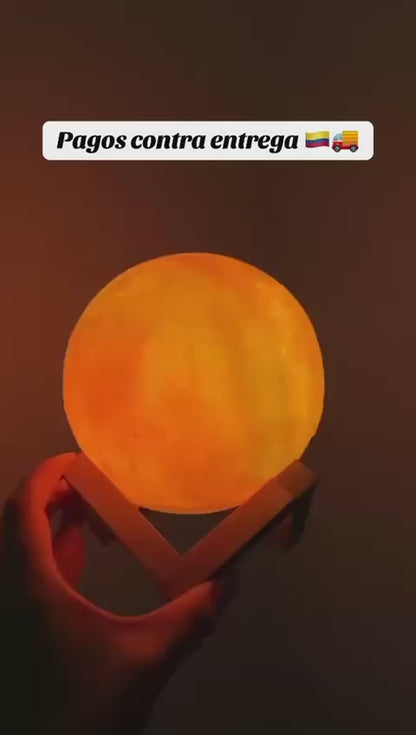 Lampara en forma de luna RGB
